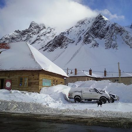 Portezuelo Del Viento - Hostel De Montana Лас-Куевас Екстер'єр фото