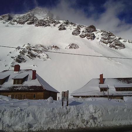 Portezuelo Del Viento - Hostel De Montana Лас-Куевас Екстер'єр фото