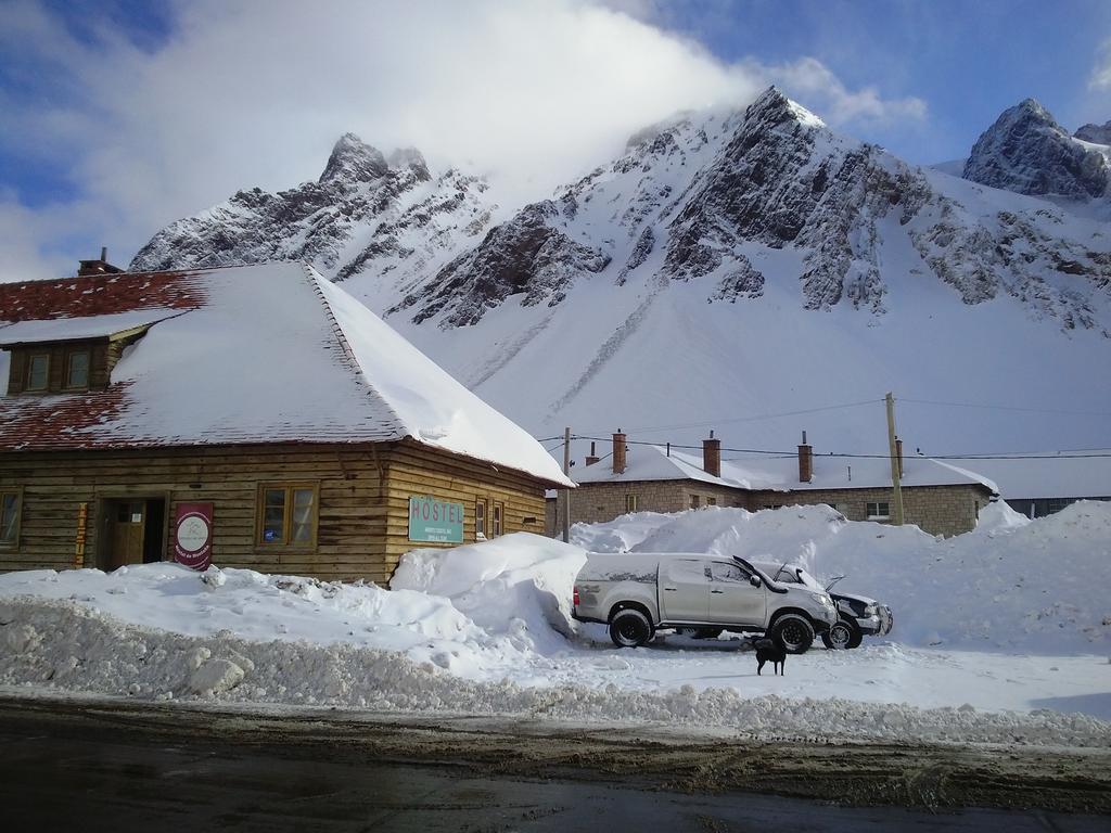 Portezuelo Del Viento - Hostel De Montana Лас-Куевас Екстер'єр фото
