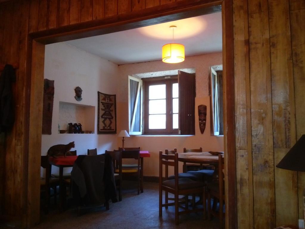 Portezuelo Del Viento - Hostel De Montana Лас-Куевас Екстер'єр фото