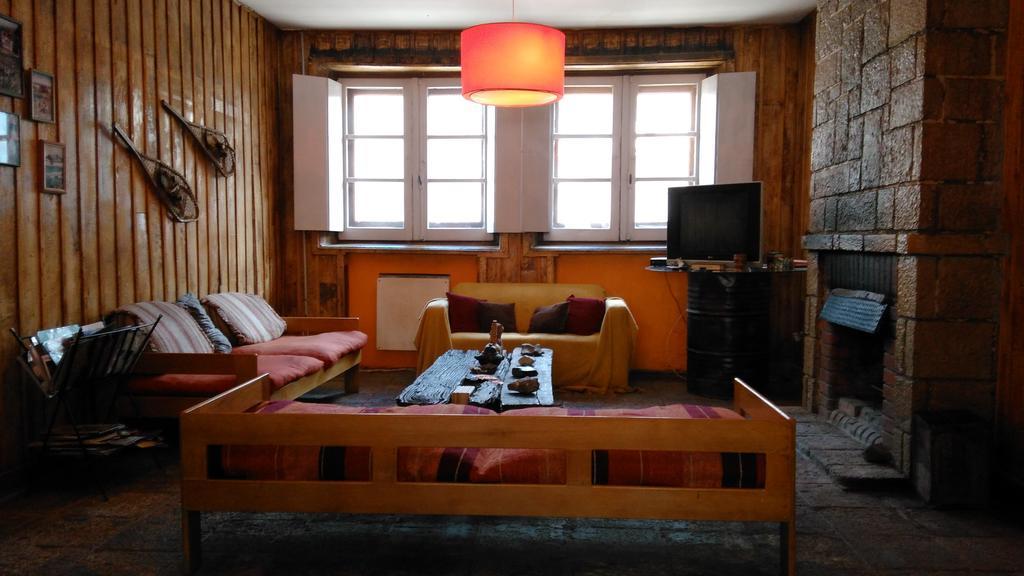 Portezuelo Del Viento - Hostel De Montana Лас-Куевас Екстер'єр фото